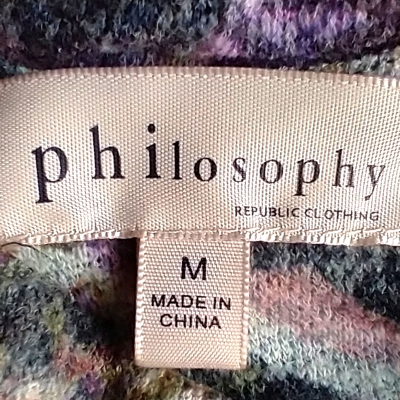 PHILOSOPHY MISSES SIZE MED GRAY & MULTICOLOR FLORAL LIGHT KNIT COWL NECK NWOT - Picture 3 of 8